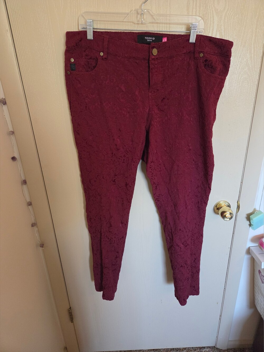 Torrid Burgundy Red Lace Skinny Pants Baroque Holiday Womens Plus Size 18